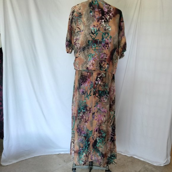 Globe Trotter Boho Hippie Artsy Short Sleeve Skirt Set With Shiny Line Design XL - Picture 5 of 7